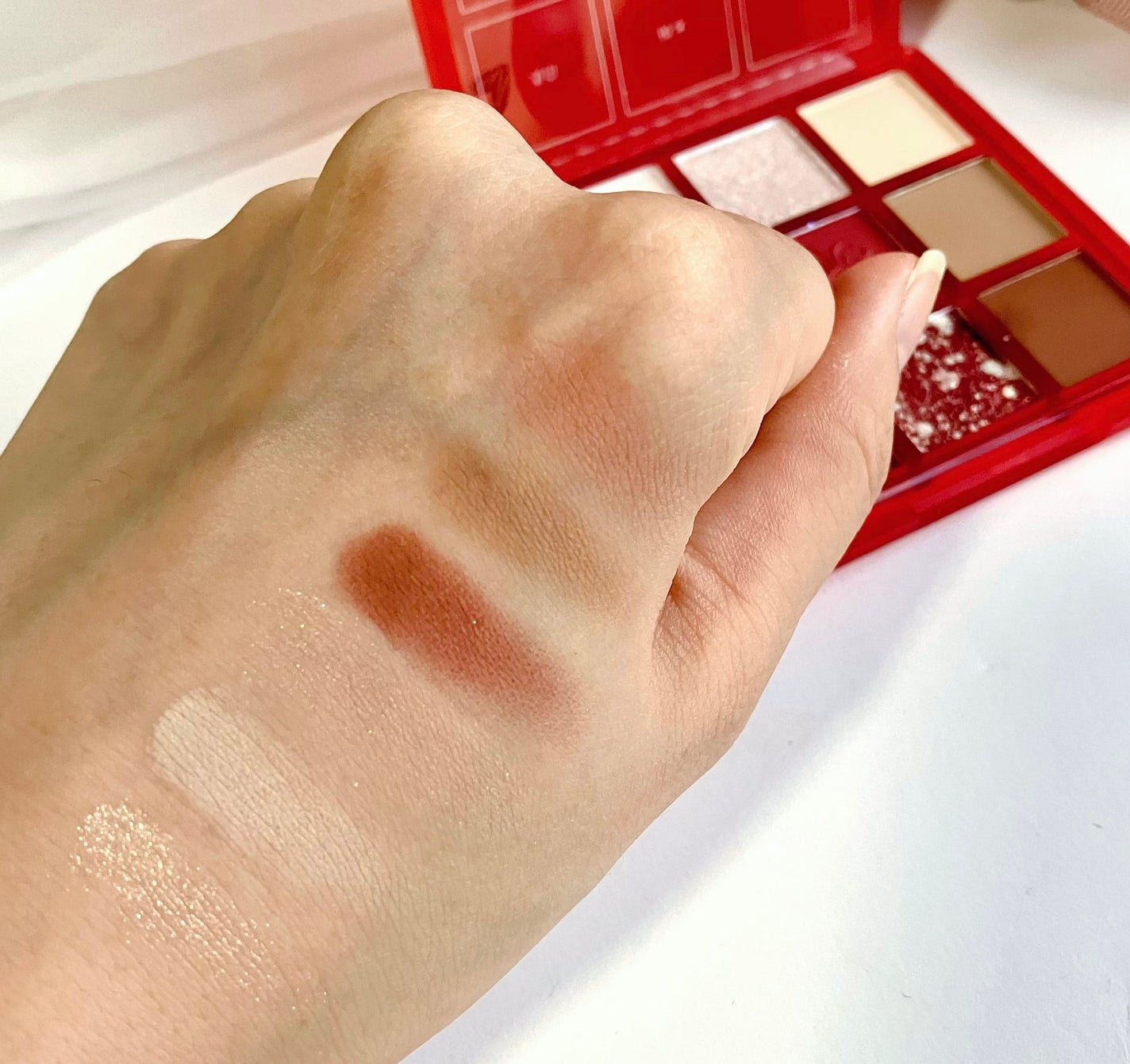 干支シリーズ卯年9色アイシャドウパレット/COLORKEY/アイシャドウパレットを使ったクチコミ(4枚目)