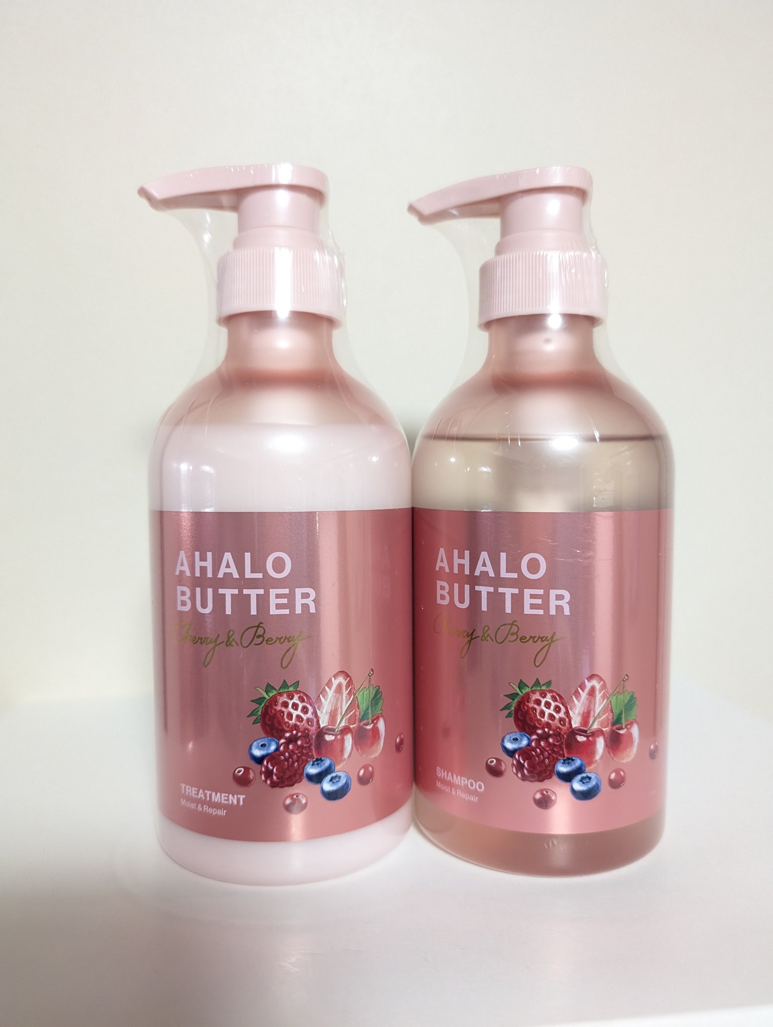 モイスト＆リペア シャンプー＆ヘアトリートメント 限定キット チェリーベリーブロッサムの香り/AHALO BUTTER/市販シャンプーを使ったクチコミ（1枚目）