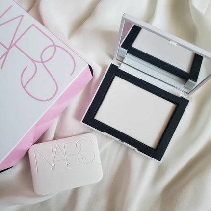 NARS ライトリフレクティングセッティングパウダーセット 03179のクチコミ「♡
☑NARS
ライトリフレクティング
セッティングパウダーセット03179
¥6,490
.....」(3枚目)