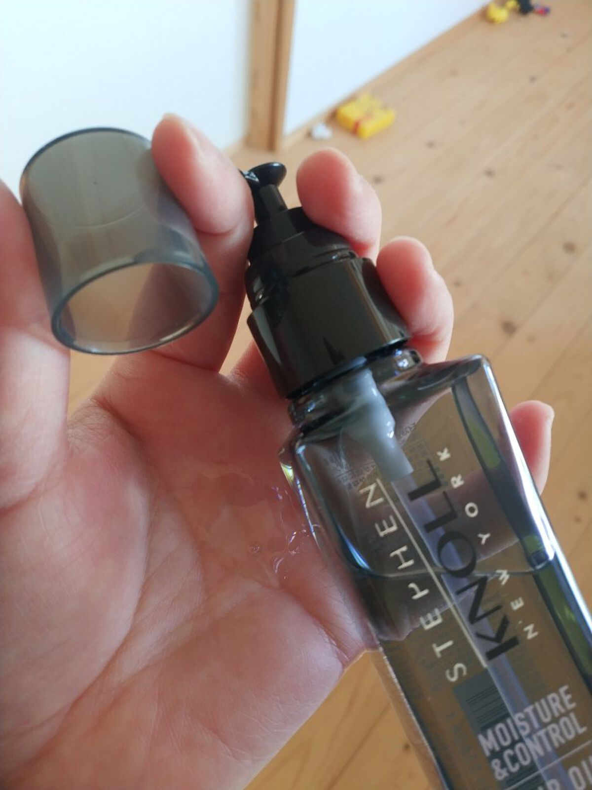 モイスチュアコントロール ヘアオイル Ｗ/スティーブンノル ニューヨーク/ヘアオイルを使ったクチコミ（2枚目）