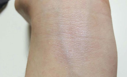 エッセンスイン アイシャドウ/DHC/リキッドアイシャドウを使ったクチコミ(4枚目)