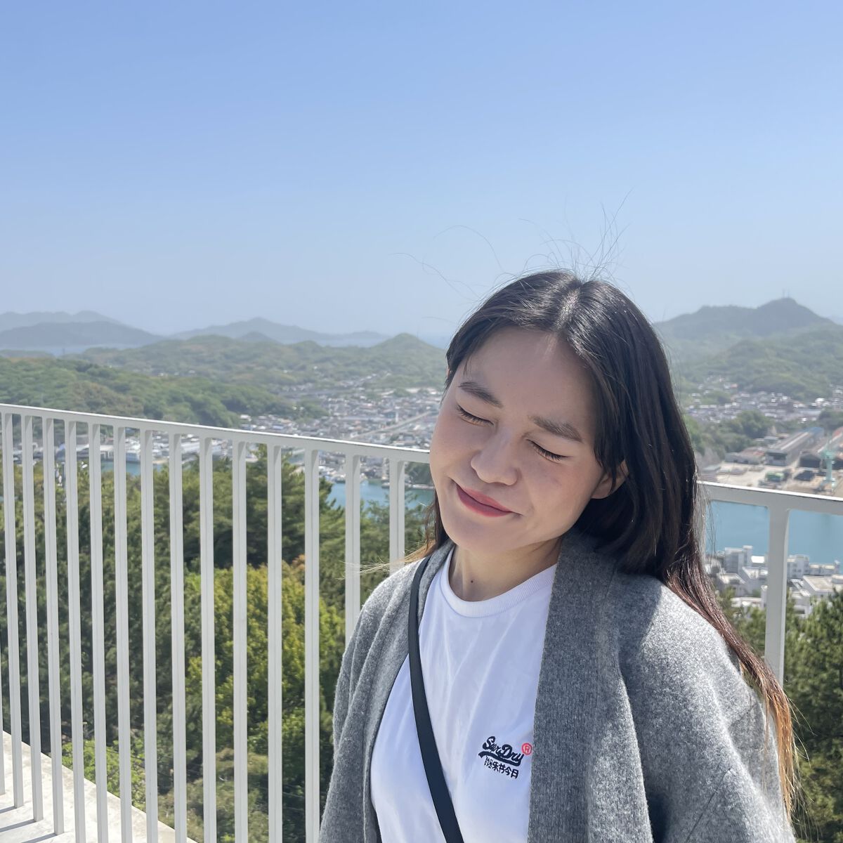 UNLIMITED DOUBLE TOUCH 106 SATIN RUBY RED/KIKO/リップグロスを使ったクチコミ（2枚目）