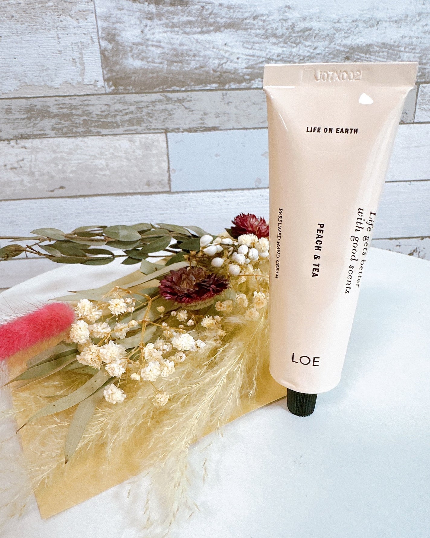 あいフォロバ100% on LIPS 「・\LOElifeonearth/韓国の代表コスメ企業な「アモ..」(4枚目)