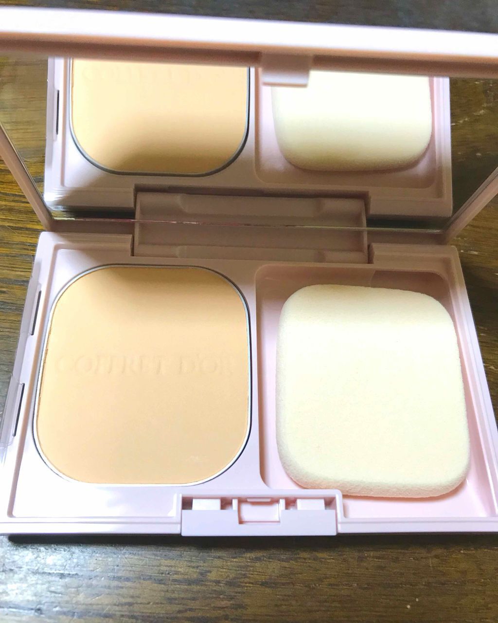 りんご飴 on LIPS 「COFFRETD'ORの10周年限定パクト付きの、ヌーディーカ..」(2枚目)