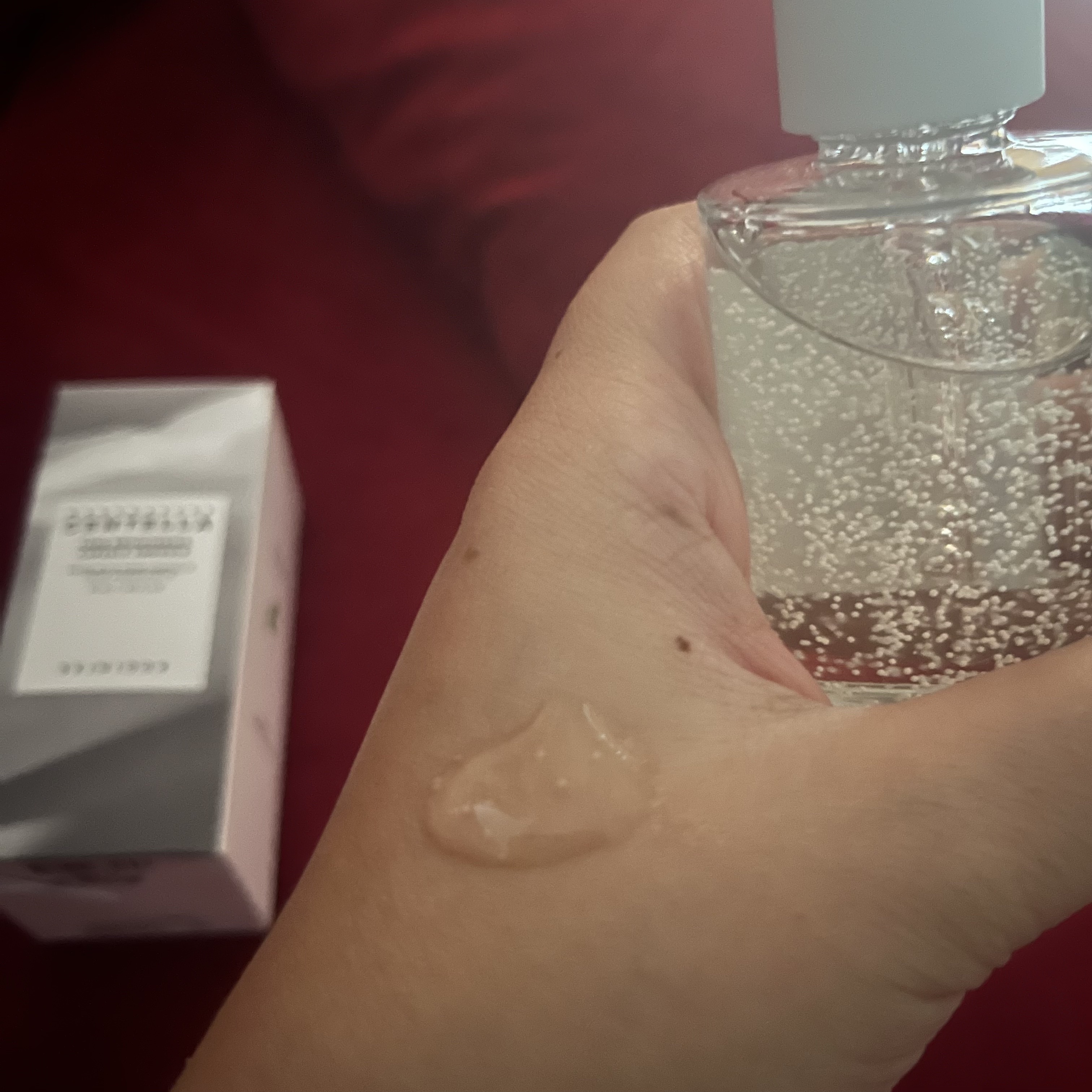 トーンブライトニング カプセルアンプル/SKIN1004/美容液を使ったクチコミ（2枚目）