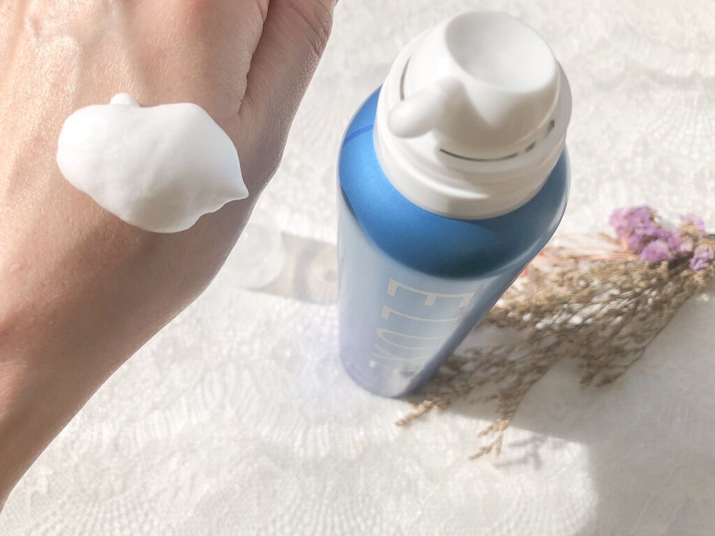 ELUXE  スパークリング オーガニック スパ シャンプーのクチコミ「

こんにちは。

今回ご紹介するのは、
うねりやパサツキ、
髪ダメージの髪悩みにアプローチす.....」（2枚目）