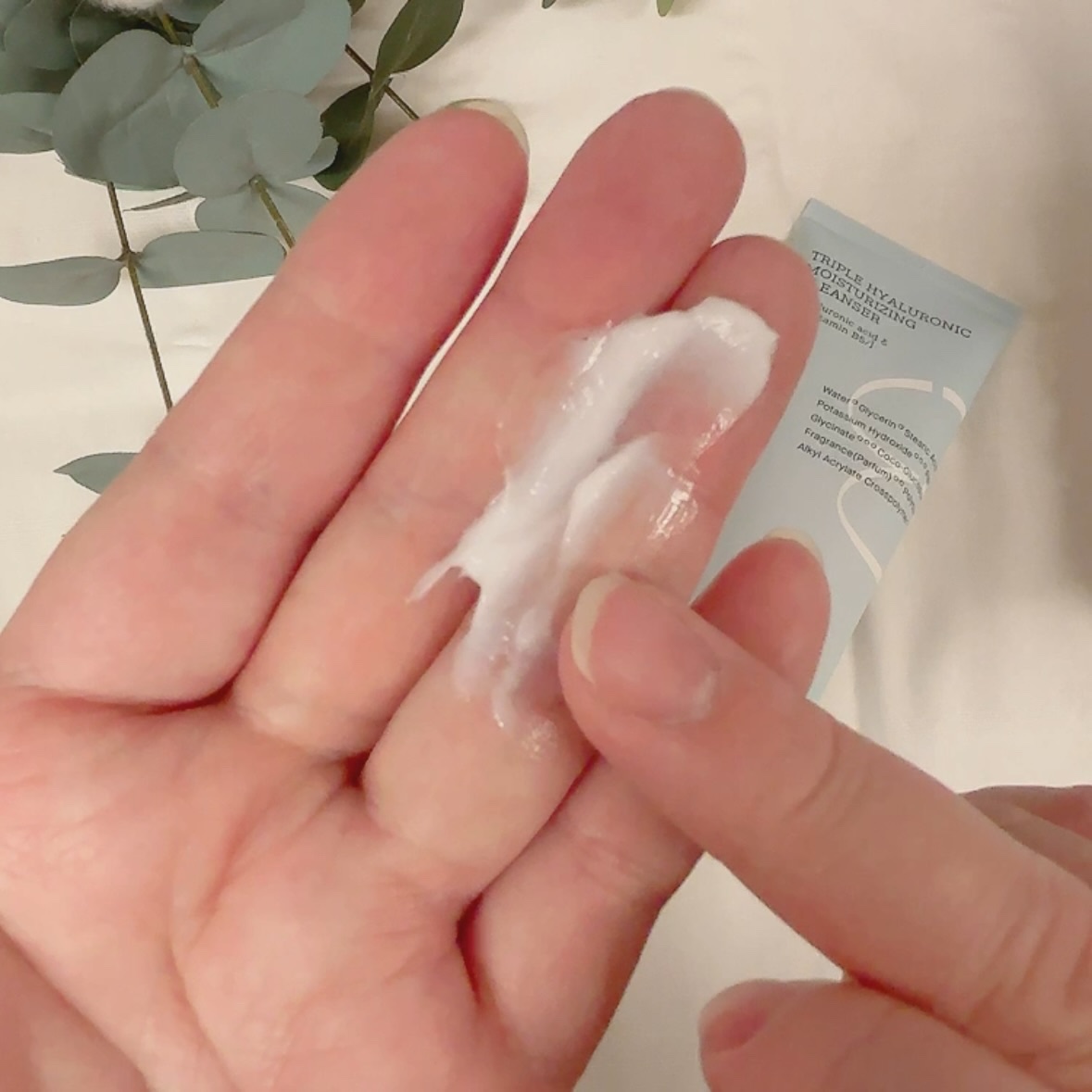 ハイドリウム トリプルヒアルロニックモイスチャライジングクレンザー/COSRX/洗顔フォームを使ったクチコミ（3枚目）