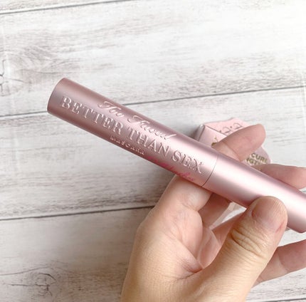 ~トゥー フェイスド ハングオーバー~ ピロー バーム リップ トリートメント/Too Faced/リップ美容液を使ったクチコミ(6枚目)