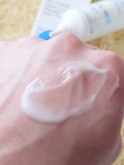 シカデイリー ジェルクリーム/ユリアージュ/フェイスクリームを使ったクチコミ(5枚目)