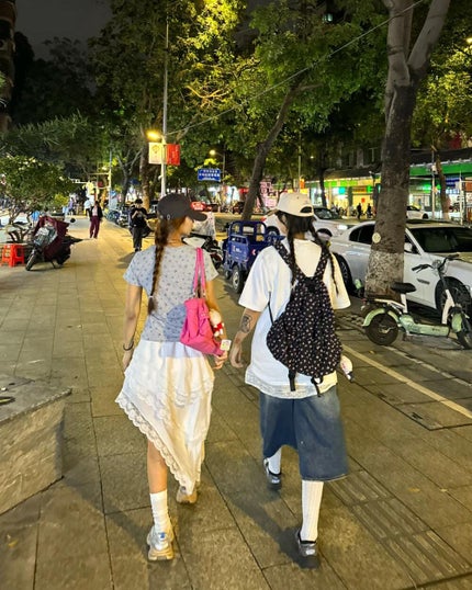 ひとみ on LIPS 「友情がすぐに応じてくれるととても幸せです#コーデ#韓国ファッシ..」(5枚目)