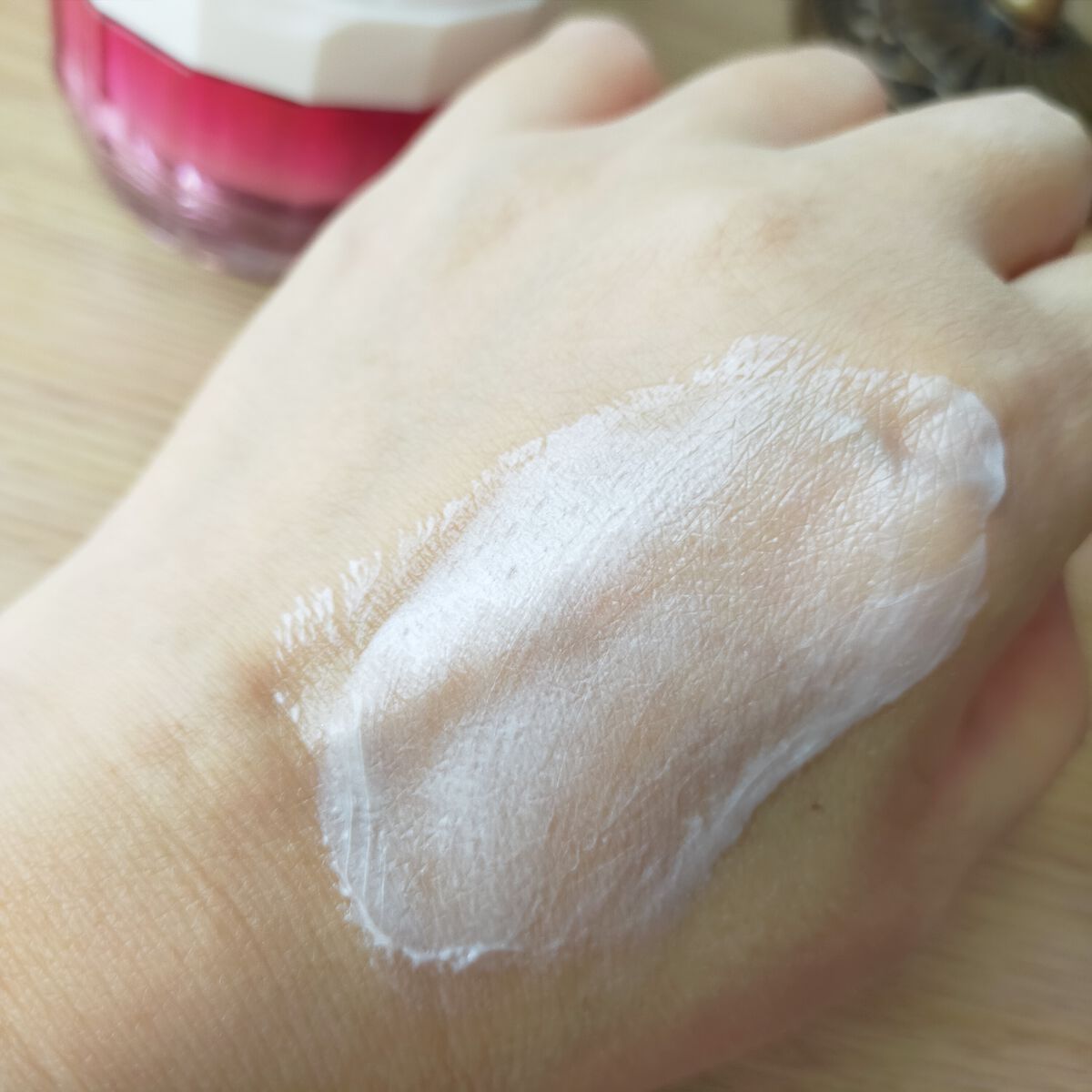 薬用 リンクル美コルセットゲル/プリオール/オールインワン化粧品を使ったクチコミ(3枚目)