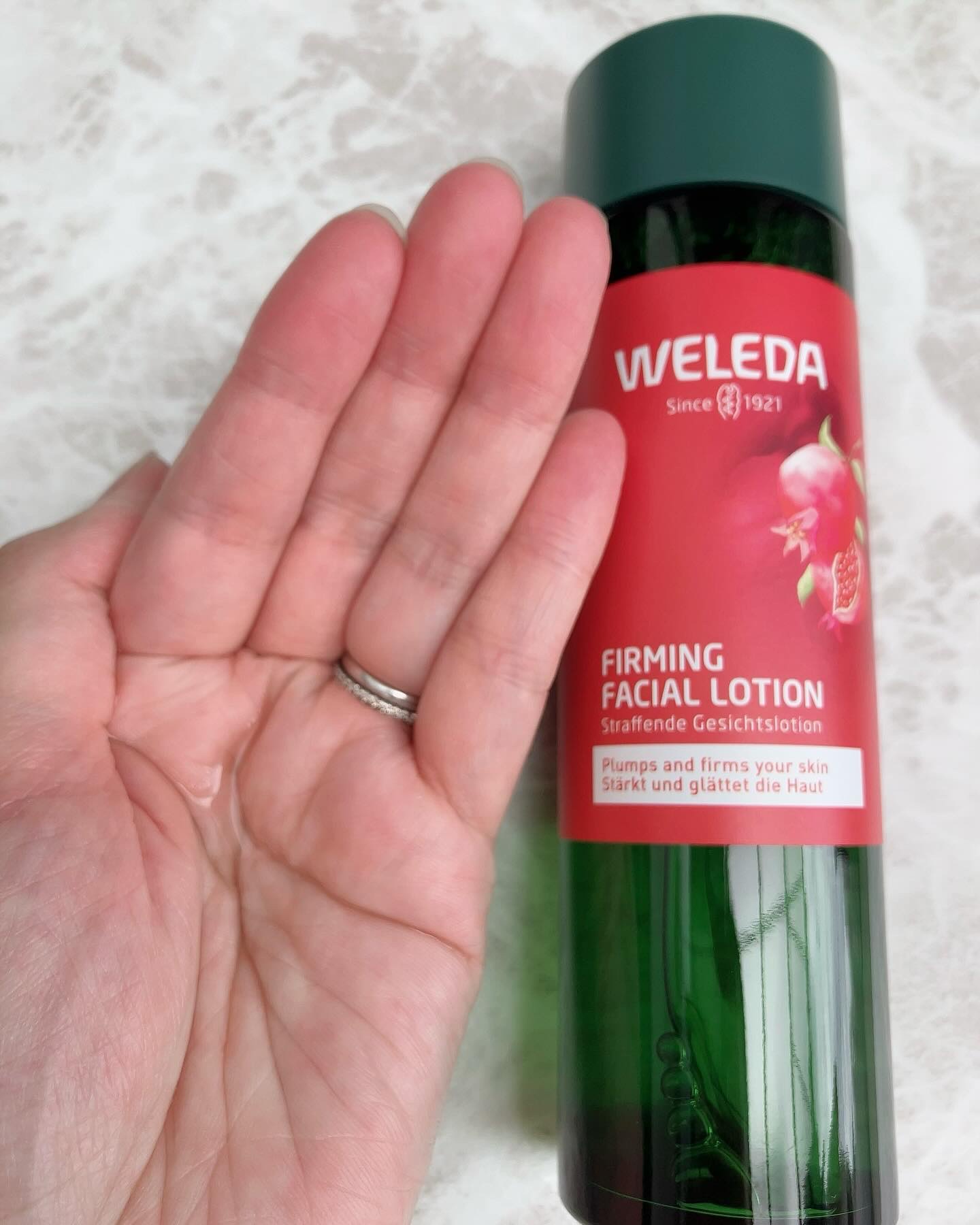 ざくろ ファーミングローション EX/WELEDA/化粧水を使ったクチコミ（2枚目）