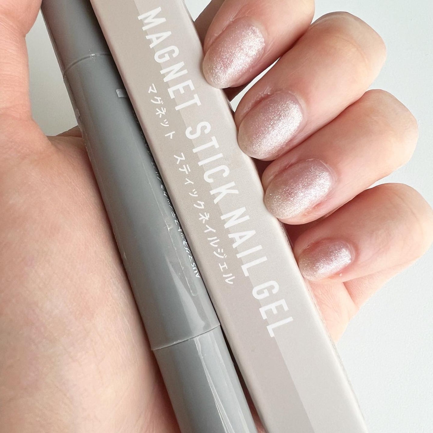 マグネットスティックネイルジェル/3COINS/ジェルネイルを使ったクチコミ(3枚目)