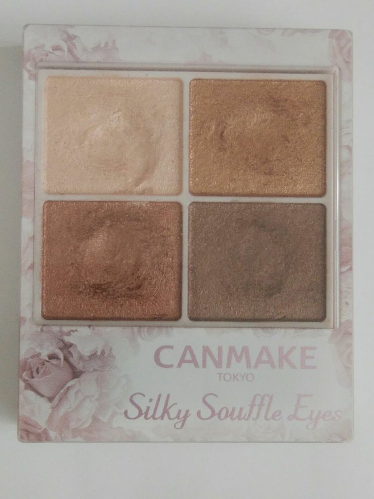 シルキースフレアイズ/キャンメイク/アイシャドウパレットを使ったクチコミ(1枚目)