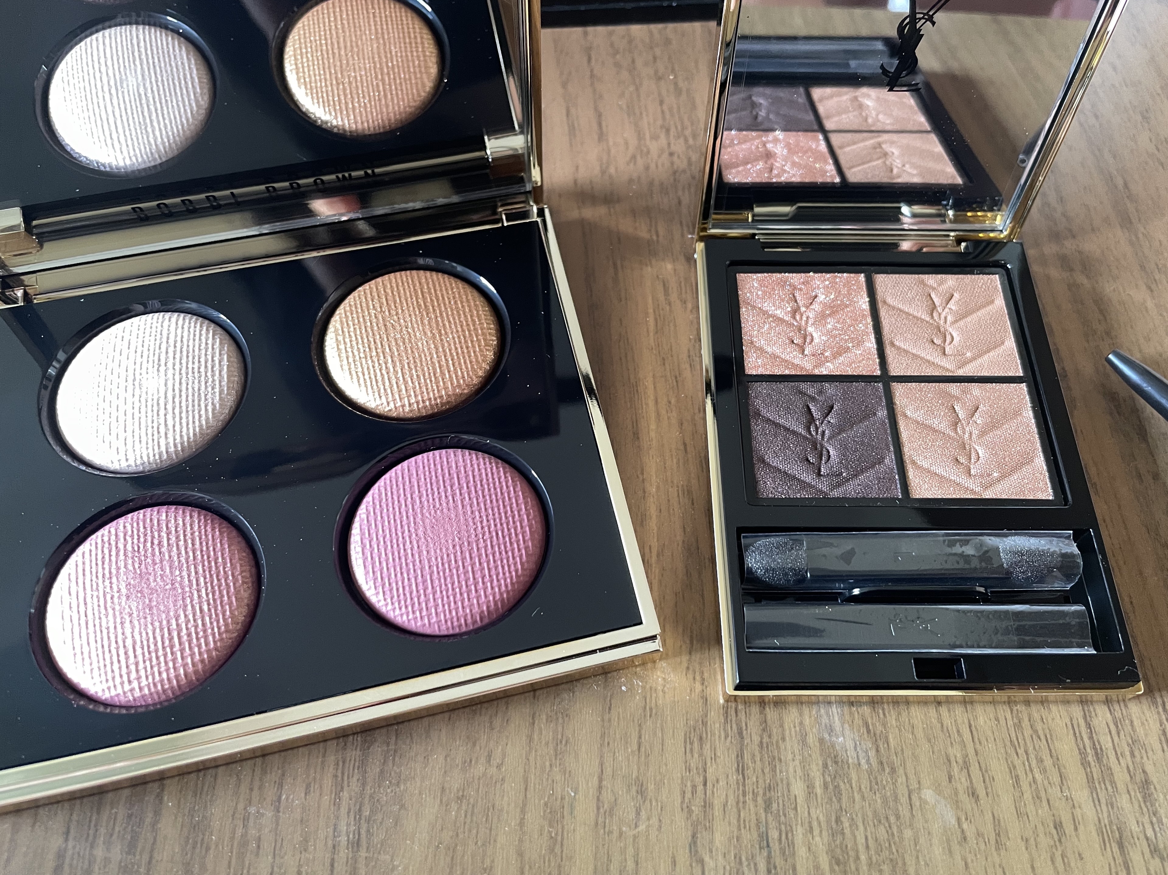 クチュール ミニ クラッチ/YVES SAINT LAURENT BEAUTE/アイシャドウパレットを使ったクチコミ（1枚目）