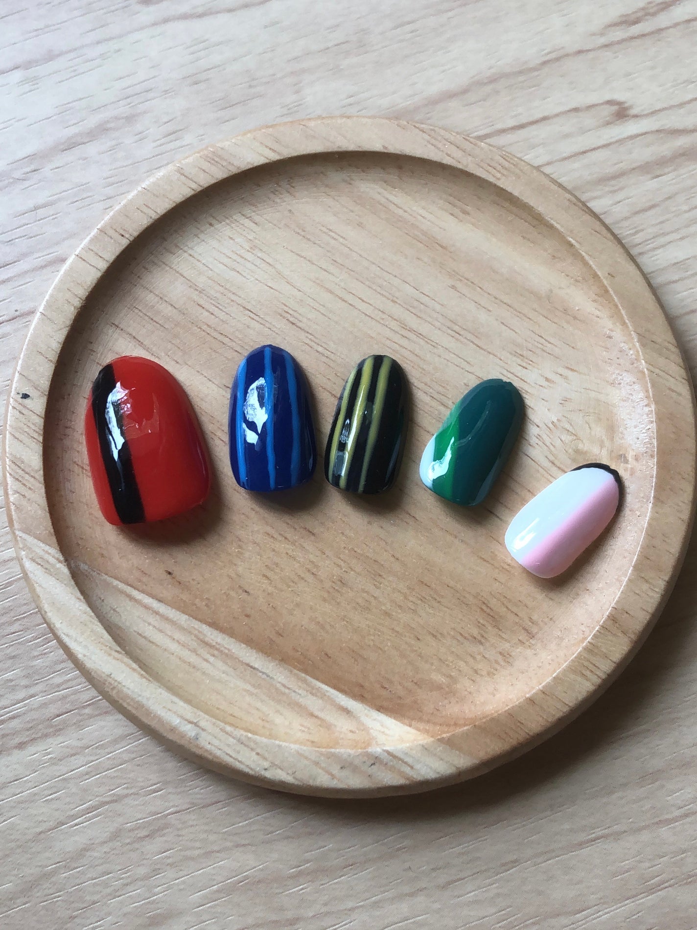 ジェルネイル(ライト対応)/セリア/ジェルネイルを使ったクチコミ(2枚目)