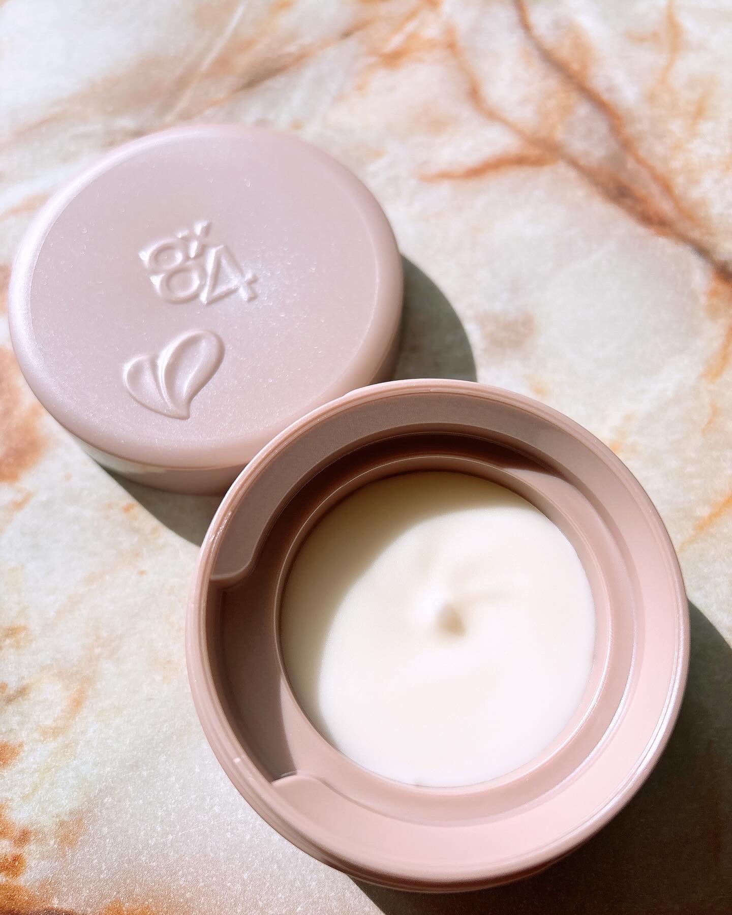 ８x４ デオドラントパテ【医薬部外品】/８ｘ４/デオドラント・制汗剤を使ったクチコミ（2枚目）