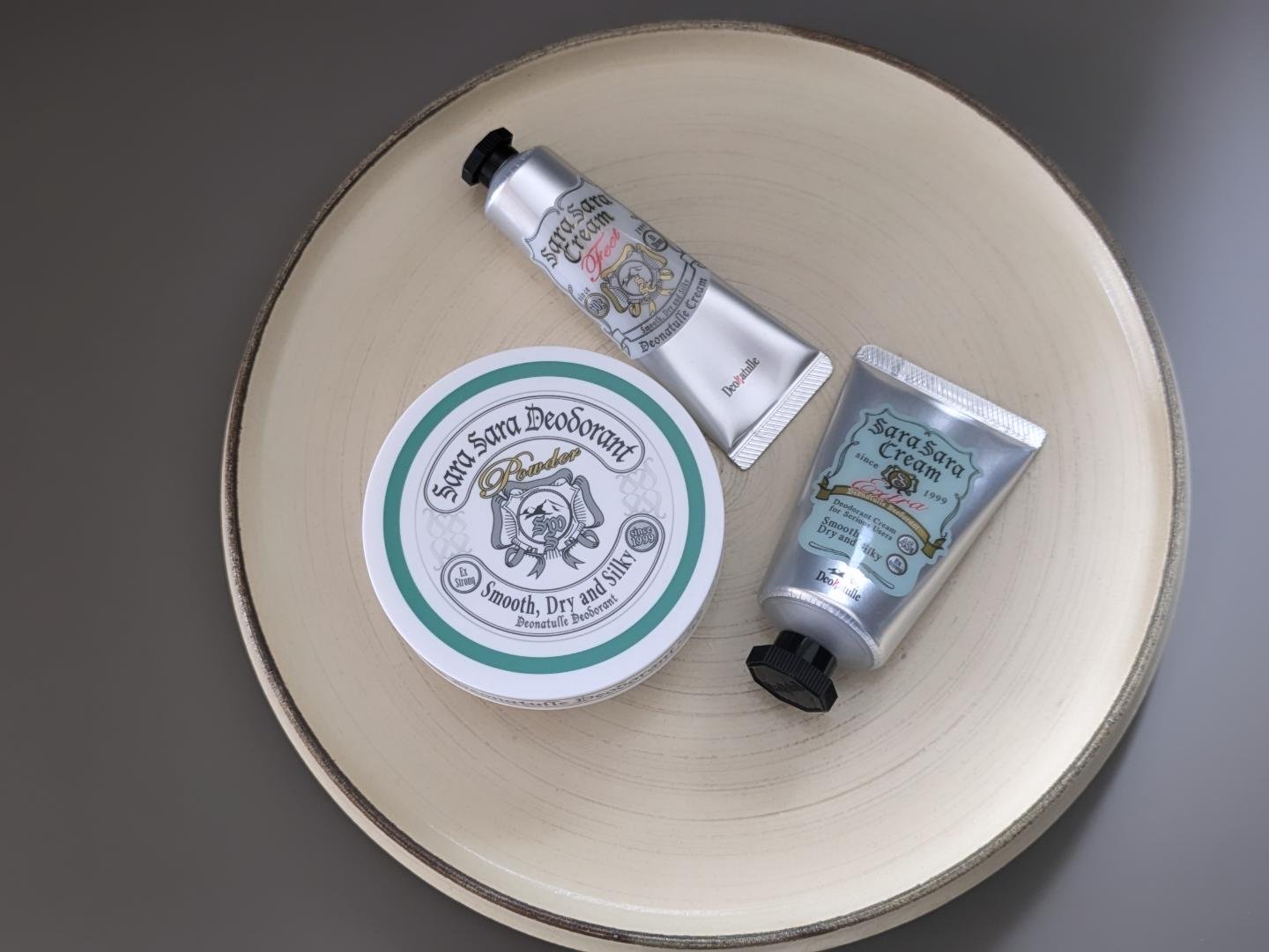 薬用さらさらデオドラントパウダー/デオナチュレ/デオドラント・制汗剤を使ったクチコミ（1枚目）