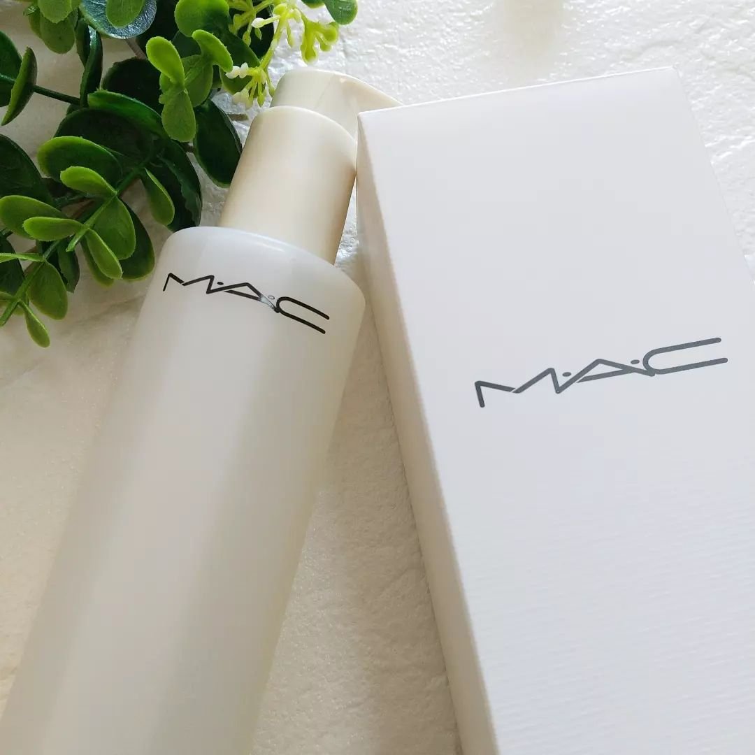 ハイパー リアル フレッシュ キャンバス クレンジング オイル/M・A・C/オイルクレンジングを使ったクチコミ（2枚目）