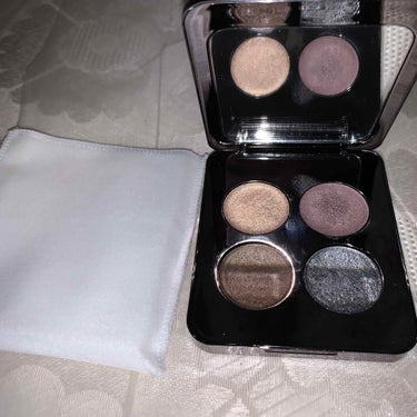 ROEN BEAUTY Eye Shadow Palette/ROEN BEAUTY /パウダーアイシャドウを使ったクチコミ（1枚目）