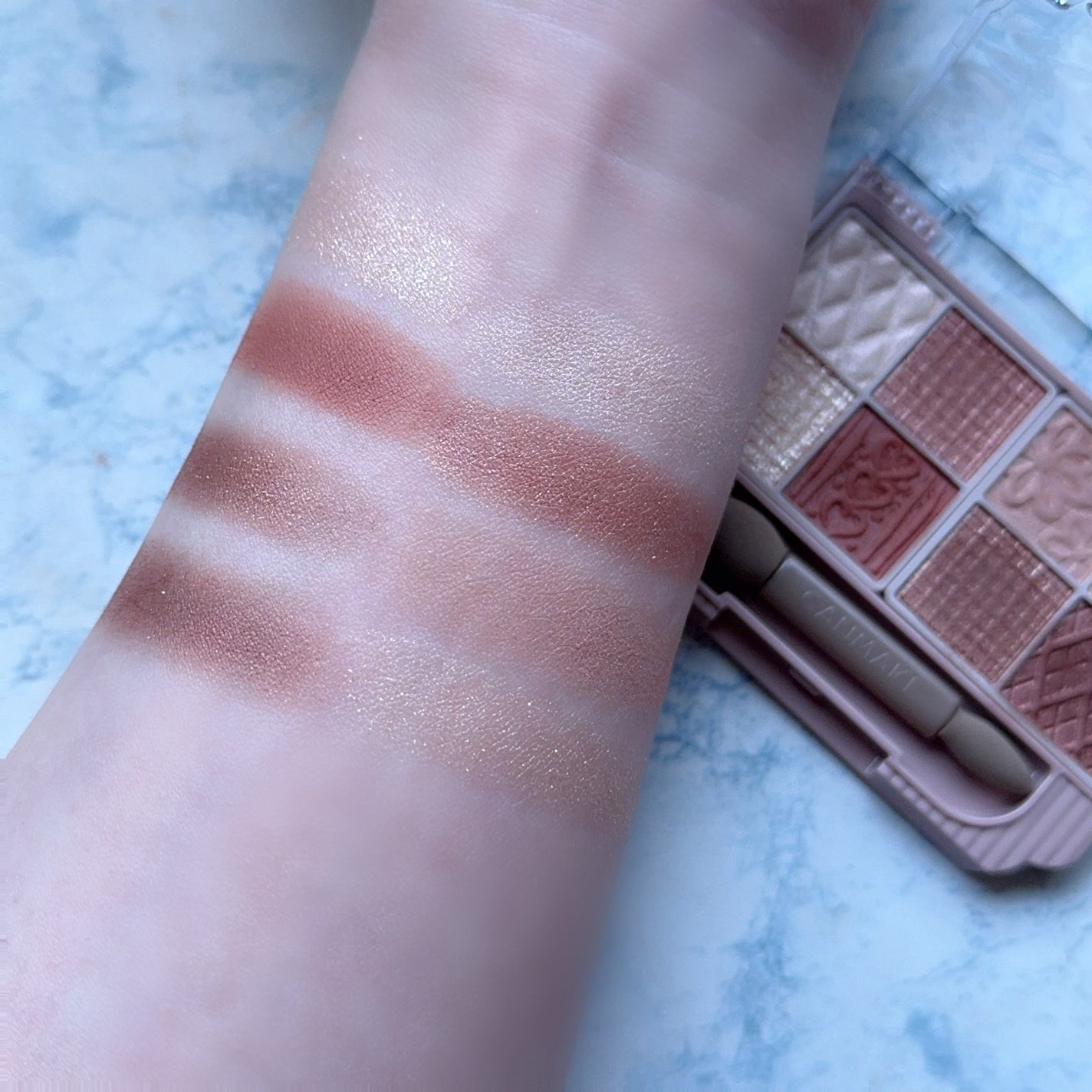 プティパレットアイズ/キャンメイク/パウダーアイシャドウを使ったクチコミ(4枚目)