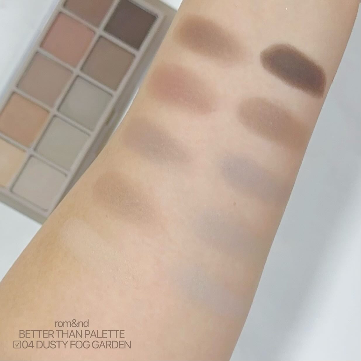 ベターザンアイズ ミュージックシリーズ/rom&nd/アイシャドウパレットを使ったクチコミ(5枚目)