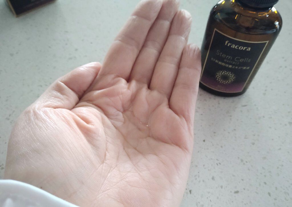 ヒト幹細胞培養エキス原液 30ml/fracora/美容液を使ったクチコミ（3枚目）