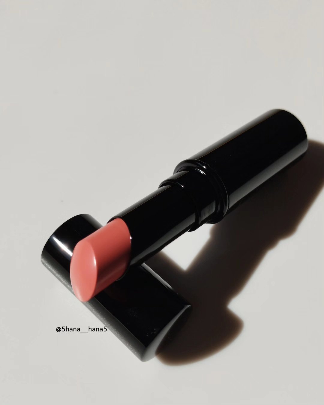 ネンマクフェイク ルージュ OR251 夕暮れの海月(限定)/Visée/口紅を使ったクチコミ（3枚目）