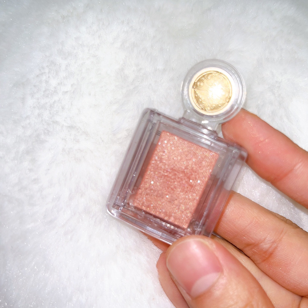 シャドーカスタマイズ/MAJOLICA MAJORCA/単色アイシャドウを使ったクチコミ（3枚目）