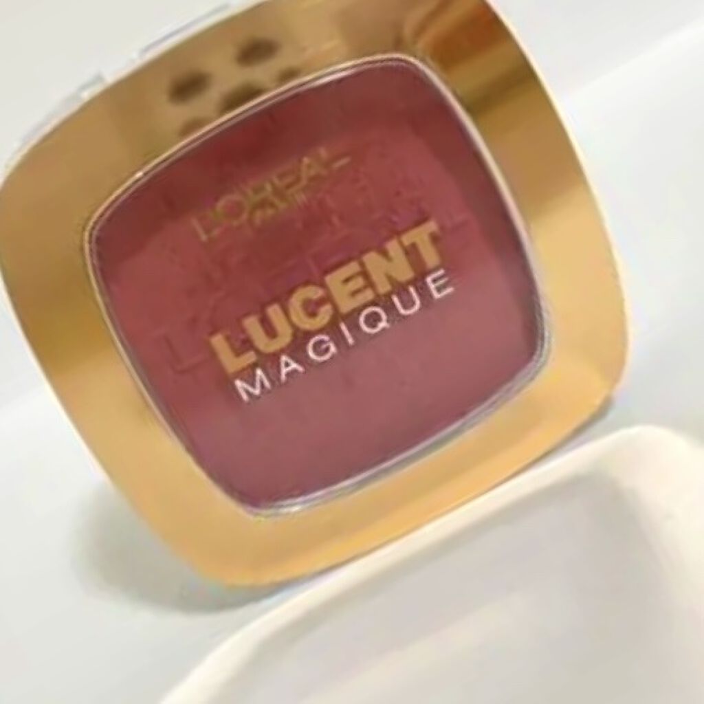 ルーセントマジック パウダーブラッシュ/ロレアル パリ/パウダーチークを使ったクチコミ（1枚目）