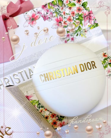 Dior ジャドール ハンド クリームのクチコミ「＼DIOR限定品😍🤍上品なジャドールの香りからハンドクリーム新登場🌸／


✿.•¨•.¸¸......」（1枚目）