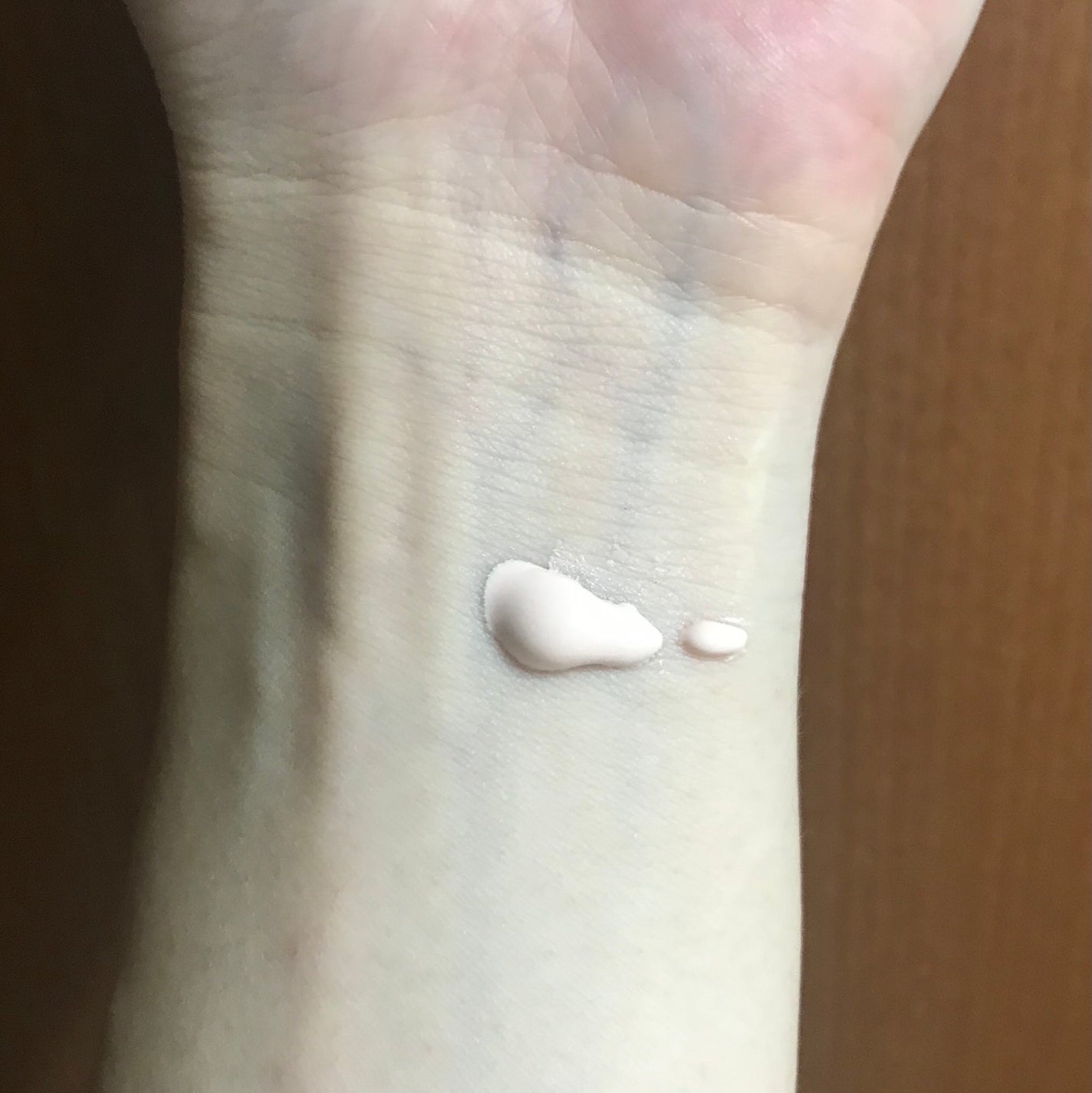 UVプロテクター トーンアップ/HERA/日焼け止めクリームを使ったクチコミ(2枚目)