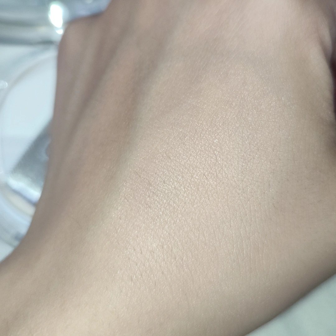 CICA エアリーフィットカバークッション 21 ライトベージュ/VT/クッションファンデーションを使ったクチコミ（3枚目）