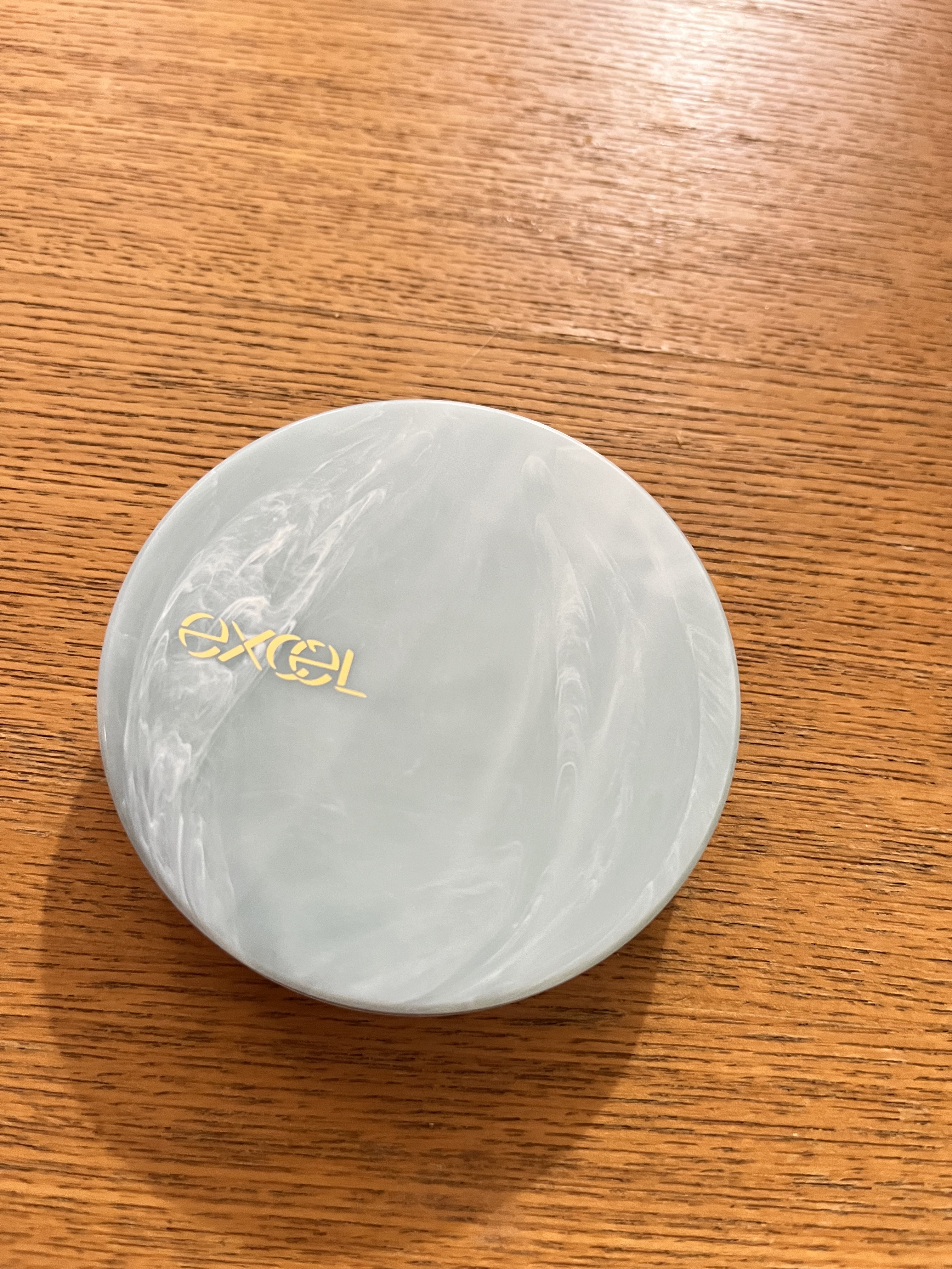 エクセル プロテクティブ  UVリタッチパウダー/excel/プレストパウダーを使ったクチコミ（3枚目）