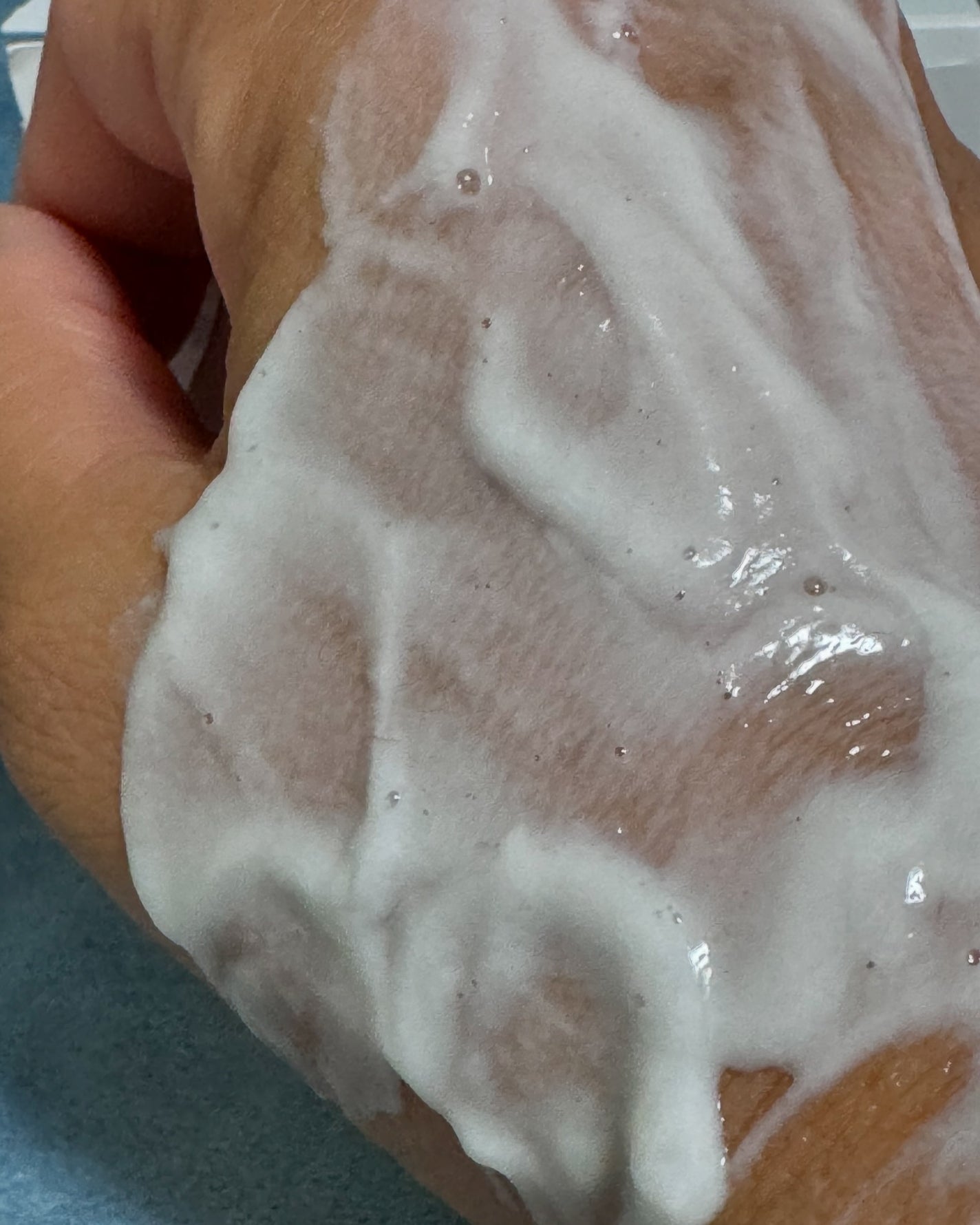 ダヴ クリームボディウォッシュ ジョイアスグロウ/ダヴ/ボディソープを使ったクチコミ(3枚目)