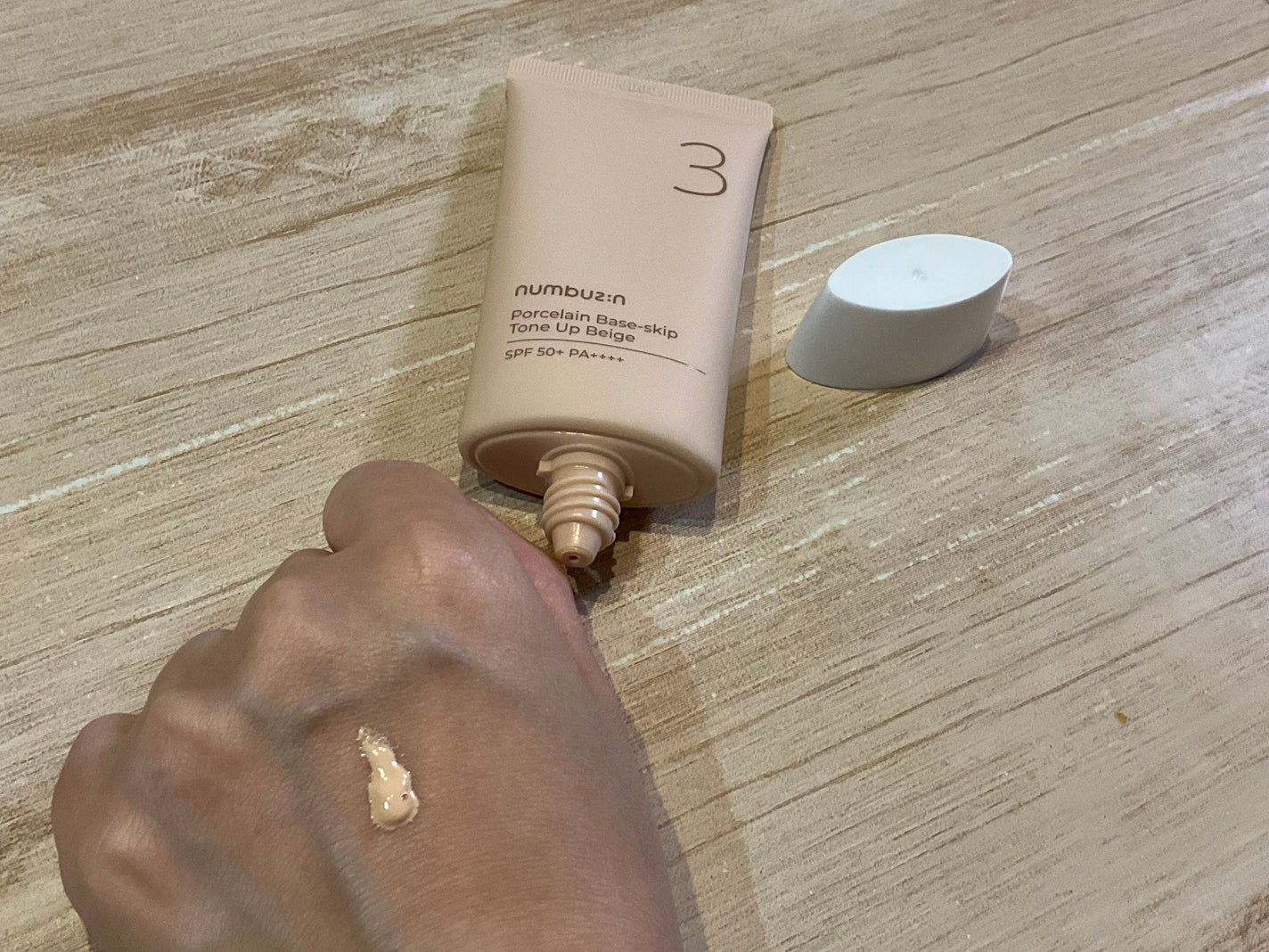 3番 ノーファンデ陶器肌トーンアップクリーム/numbuzin/化粧下地を使ったクチコミ(3枚目)