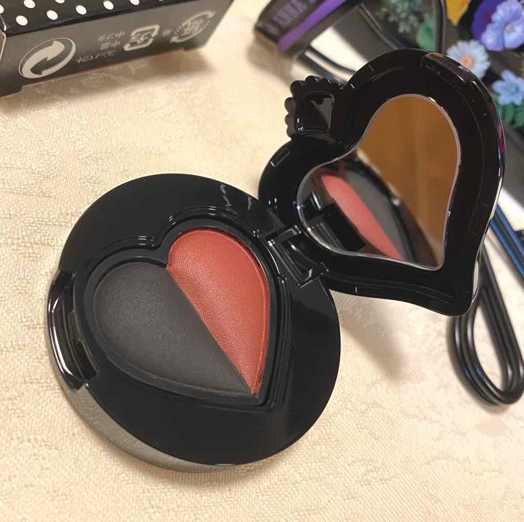 スイ ブラック アイカラー/ANNA SUI/アイシャドウパレットを使ったクチコミ（1枚目）