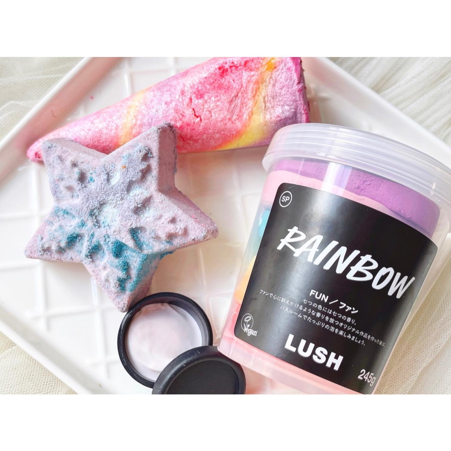 ファン レインボウ/ラッシュ/無機塩系入浴剤を使ったクチコミ（1枚目）