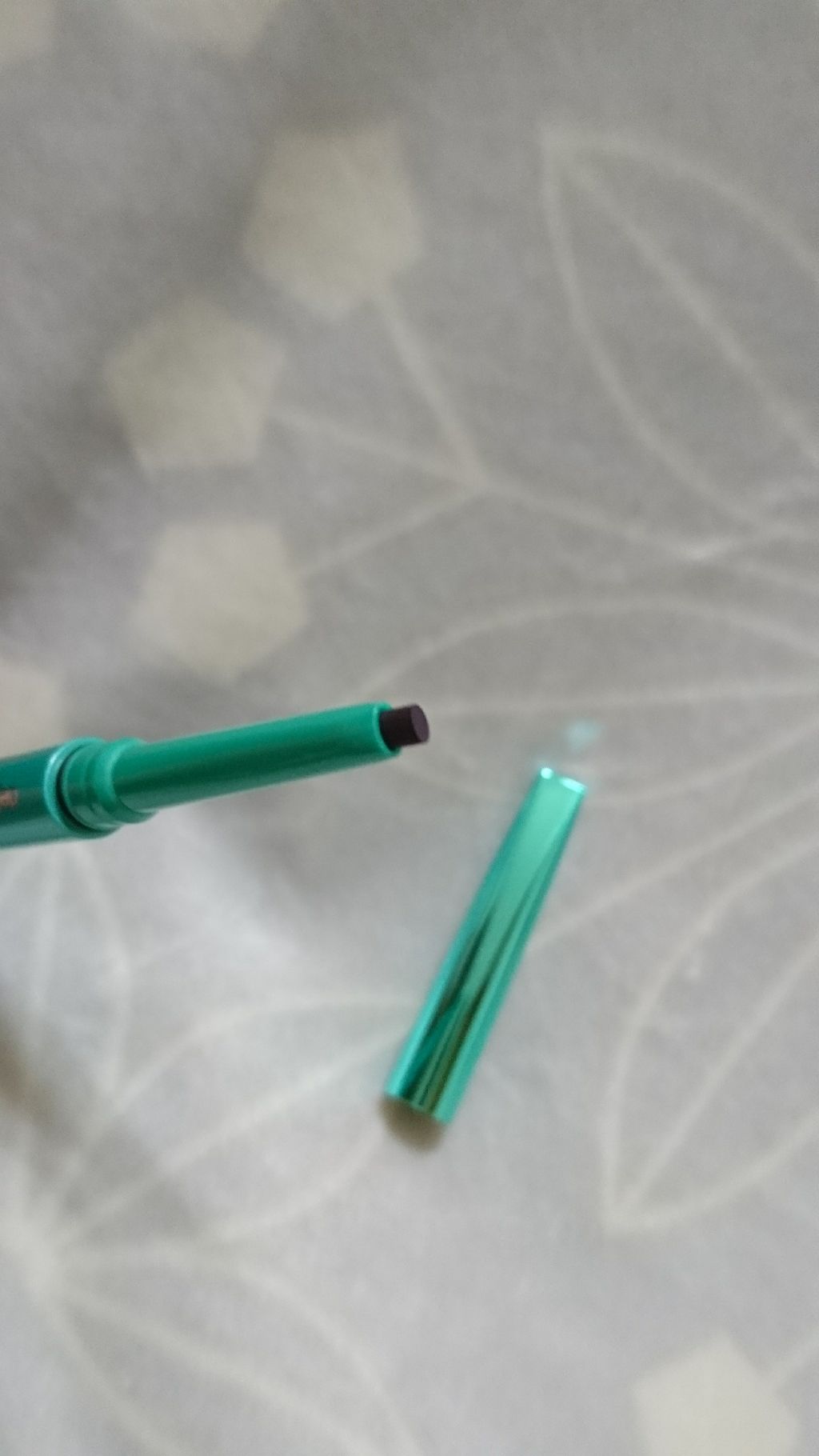 「密着アイライナー」クリームペンシル/デジャヴュ/ペンシルアイライナーを使ったクチコミ(3枚目)