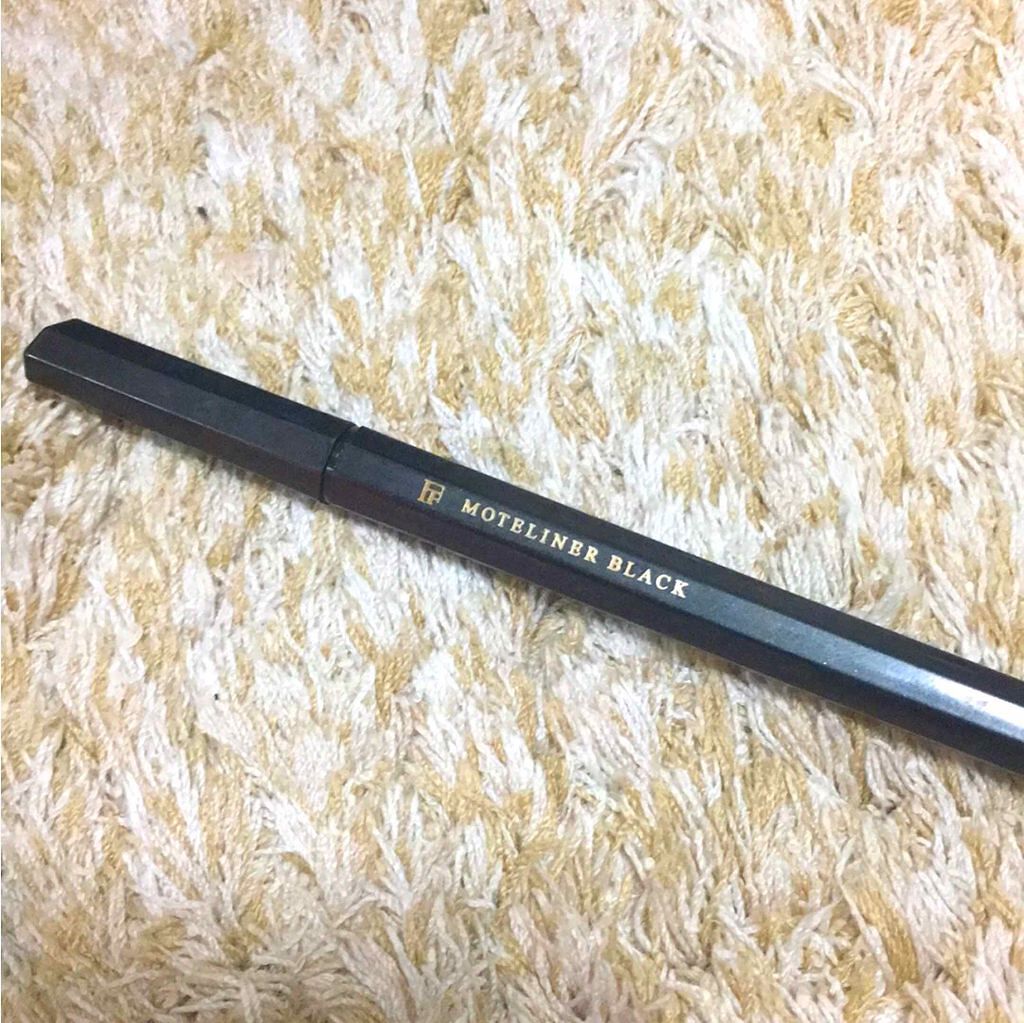 モテライナー リキッド/UZU BY FLOWFUSHI/リキッドアイライナーを使ったクチコミ(1枚目)