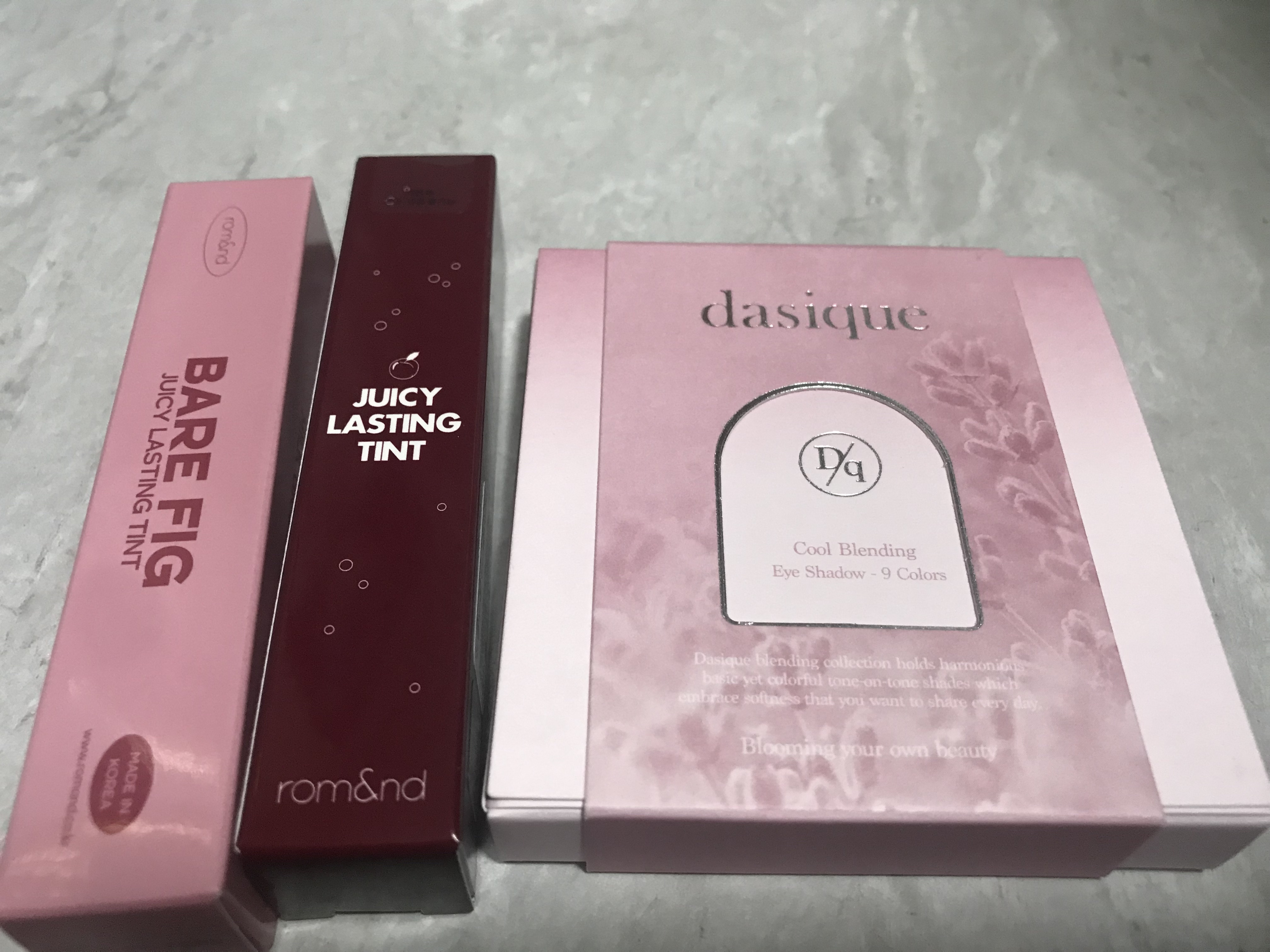 ジューシーラスティングティント/rom&nd/リップティントを使ったクチコミ（1枚目）