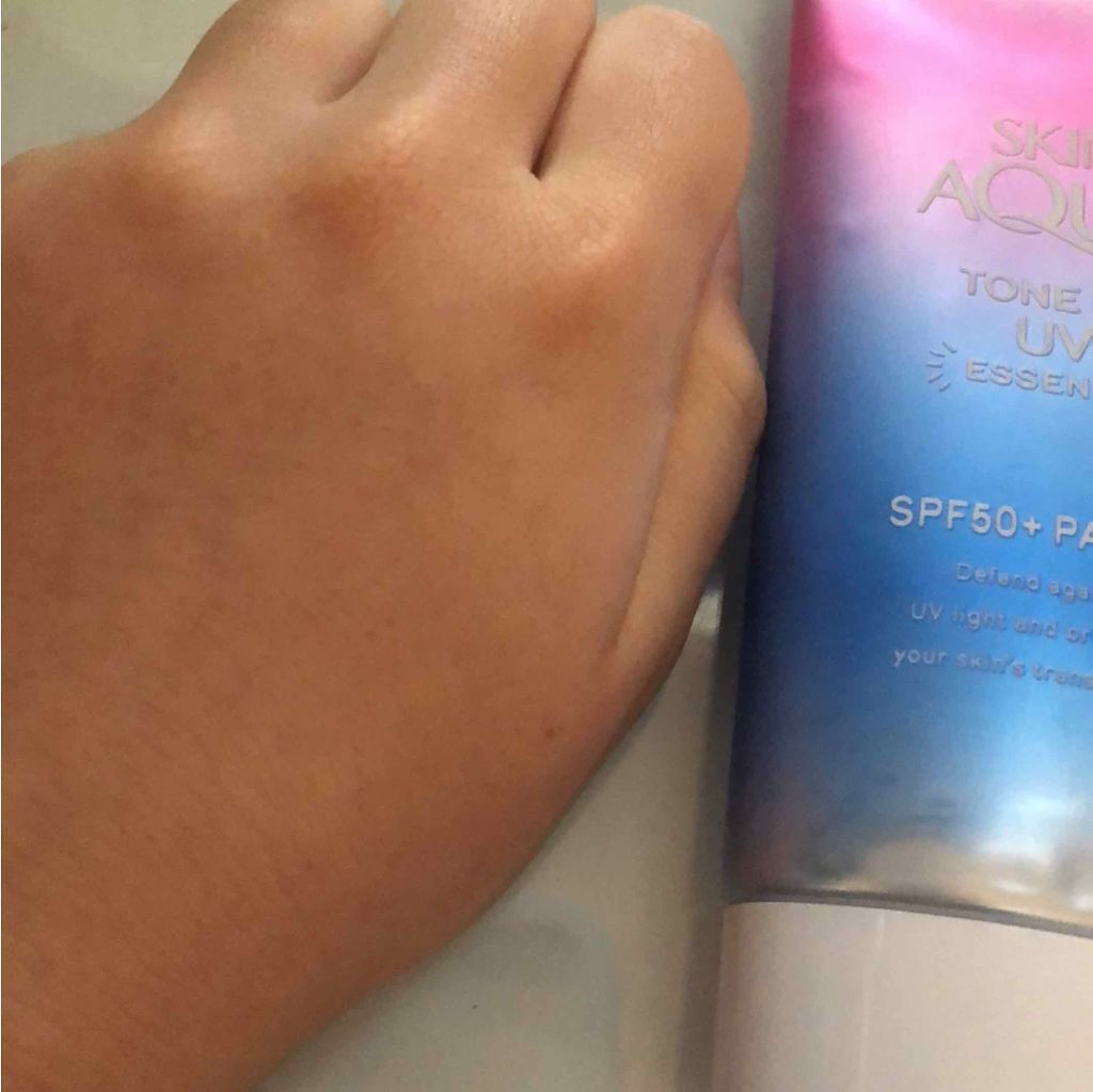スキンアクア トーンアップUVエッセンス/スキンアクア/日焼け止めクリームを使ったクチコミ(2枚目)