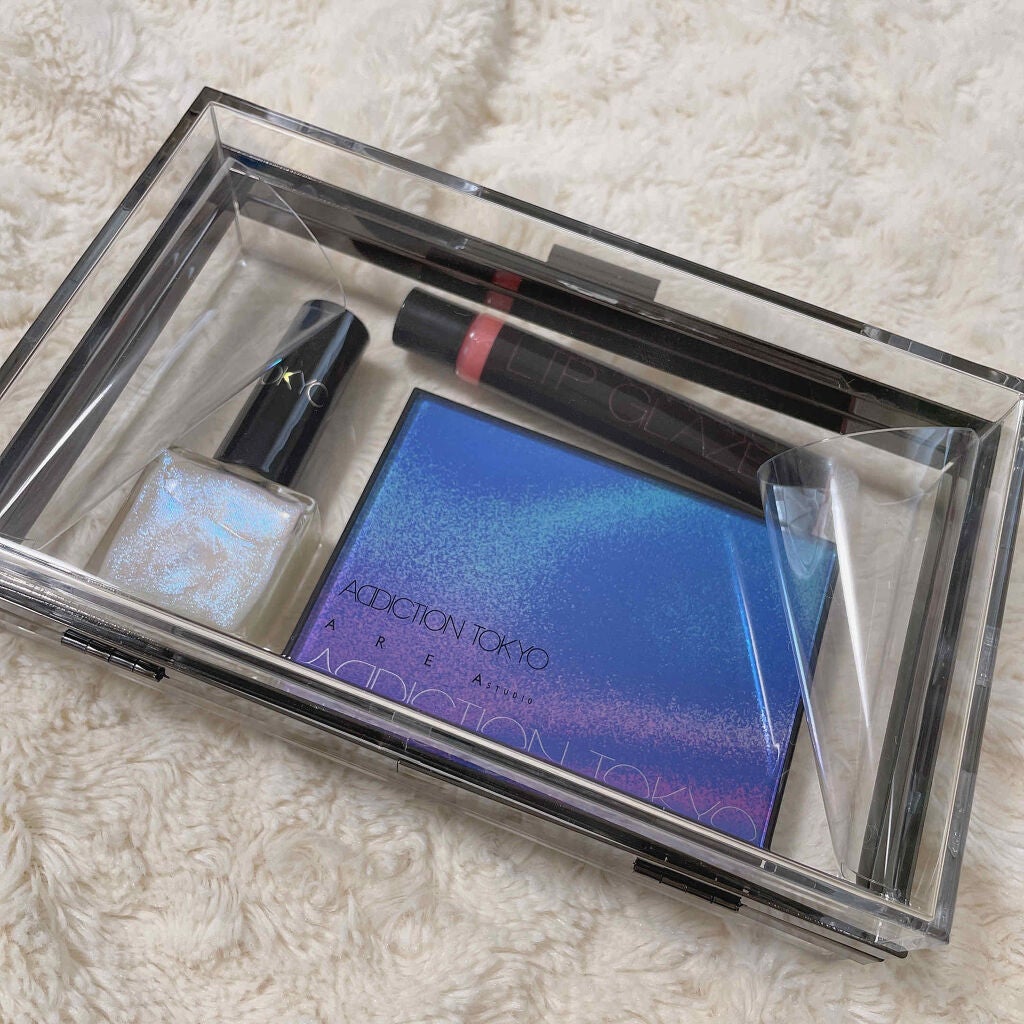 ホリデー アディクション “イリディセント ユーフォリア”/ADDICTION/メイクアップキットを使ったクチコミ(7枚目)