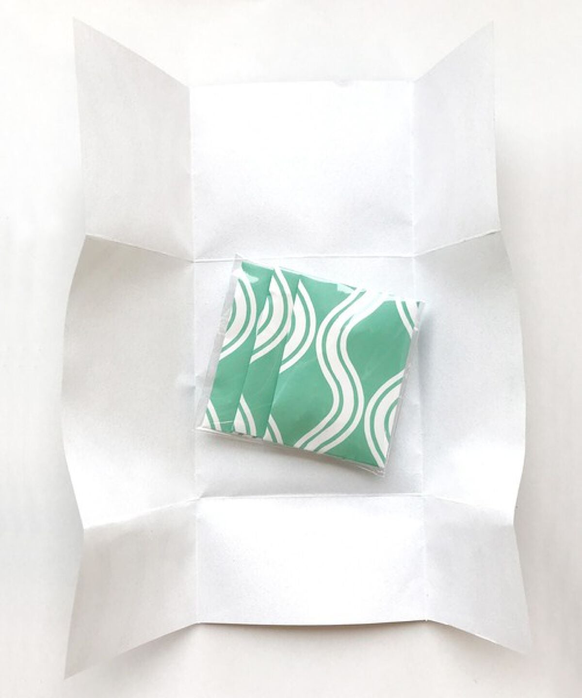 纏名刺香 (木蓮) 倭物やカヤ