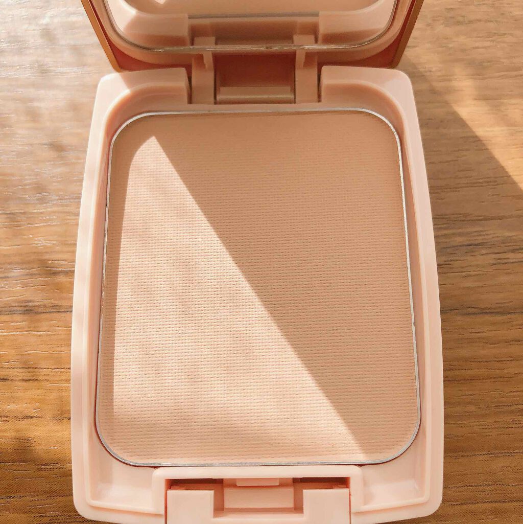 24 ミネラルモイストパウダーファンデ 02ピンクベージュ(リフィル)/24h cosme/パウダーファンデーションを使ったクチコミ（3枚目）