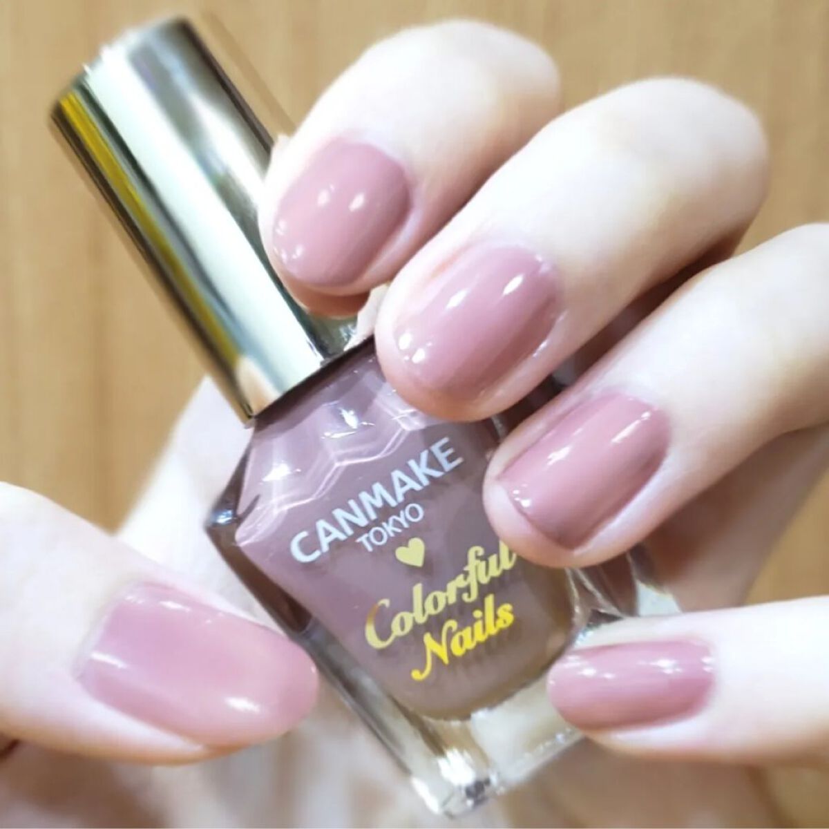 カラフルネイルズ/キャンメイク/マニキュアを使ったクチコミ（3枚目）