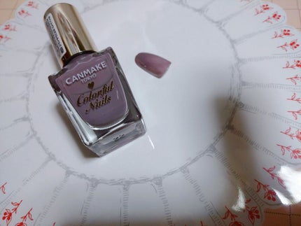 カラフルネイルズ N47 ダスキーパープル/キャンメイク/マニキュアを使ったクチコミ(1枚目)