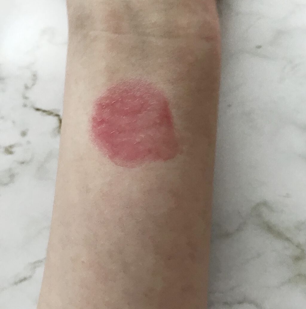 ニベア リッチケア＆カラーリップ/ニベア/リップクリームを使ったクチコミ（2枚目）