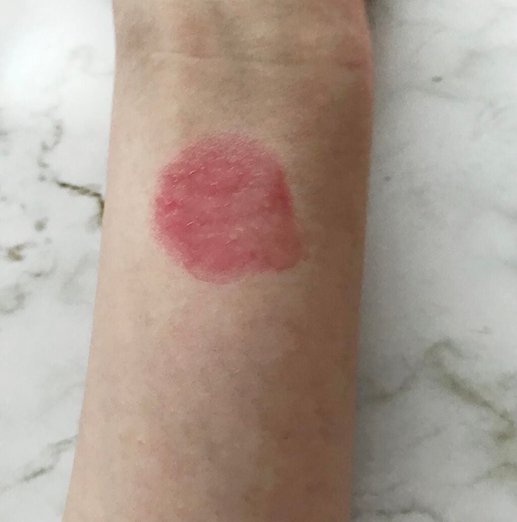 ニベア リッチケア&カラーリップ/ニベア/リップクリームを使ったクチコミ(2枚目)