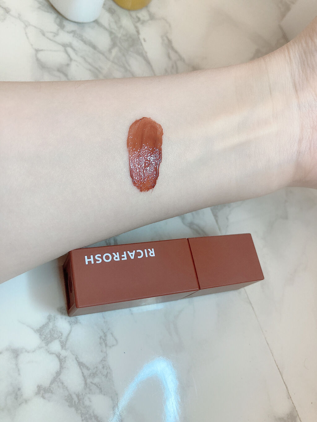 ジューシーリブティント/RICAFROSH/リップティントを使ったクチコミ（2枚目）